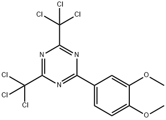 2-(3,4-二甲氧苯基)-4,6-二(三氯甲基)-1,3,5-三嗪