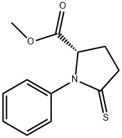 L-Proline,  1-phenyl-5-thioxo-,  methyl  ester  (9CI)