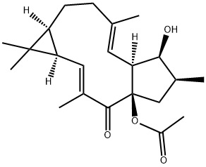 (1aR,2E,4aR,6S,7S,7aS,8E,11aS)-4a-Acetoxy-1,1a,4a,5,6,7,7a,10,11,11a-decahydro-7-hydroxy-1,1,3,6,9-pentamethyl-4H-cyclopenta[a]cyclopropa[f]cycloundecen-4-one