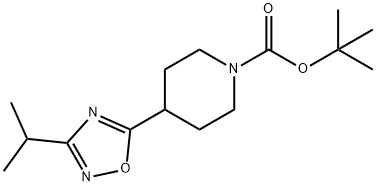 4-(3-异丙基-1,2,4-噁二唑-5-基)哌啶-1-羧酸叔丁酯